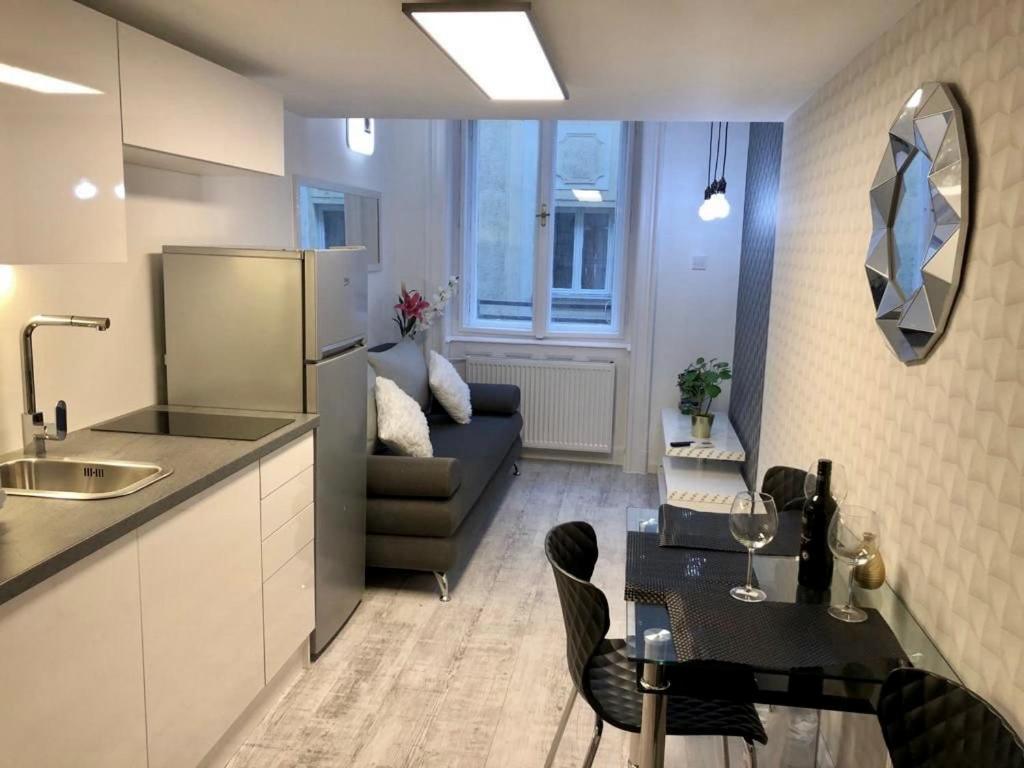 Corvin Ruinpub Designed Apartment Budapešť Exteriér fotografie